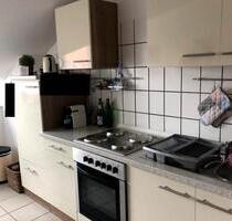 Wunderschöne 2-Zimmer DG Wohnung zu vermieten - Helmstedt
