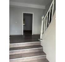 Einfamilienhaus in Marburg-Schröck 6ZKB 140m²