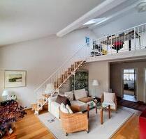 Helle, ruhige Galeriewohnung,renoviert, Nähe Uni, 95m², Privat - Regensburg Ganghofersiedlung