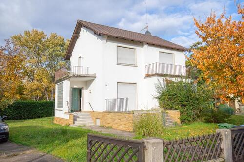 Foto - Haus zu vermieten - 2.100,00&nbsp;EUR Kaltmiete, ca.&nbsp; 110,00&nbsp;m&sup2;