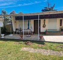 Garten mit Bungalow Pachtland - 4.599,00&nbsp;EUR Kaltmiete, ca.&nbsp; 0,00&nbsp;m&sup2; in Riesa (PLZ: 01591) Canitz