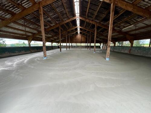 Foto - Lagerhalle mit Außenfläche - 4,00&nbsp;EUR Kaltmiete, ca.&nbsp; 4,00&nbsp;m&sup2;