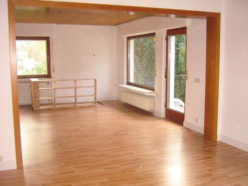 Foto - Hennef Stadt- Haus im Haus mit Holzofen,Garten,2 Terrassen, Sauna