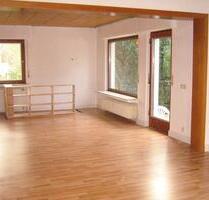 Hennef Stadt- Haus im Haus mit Holzofen,Garten,2 Terrassen, Sauna - Hennef (Sieg)