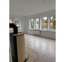 Ab sofort bezugsfertig! Renovierte 4-Zimmer- Wohnung in Wattenbek - Bordesholm