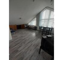 1 ZW in Rodgau Jügesheim - 680,00&nbsp;EUR Kaltmiete, ca.&nbsp; 45,00&nbsp;m&sup2; in Rodgau (PLZ: 63110)