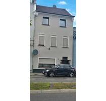 Gemütlich: 1-Zimmer-Wohnung (40 m²) mit exklusivem Dachboden - Euskirchen