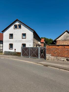 Foto - Schönes Mehrfamilienhaus - 100.000,00&nbsp;EUR Kaufpreis, ca.&nbsp; 240,00&nbsp;m&sup2;