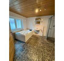 Schöne 3-ZKB ✨ Frisch renoviert! Garage & Küche optional - Bechtolsheim