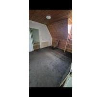 WG Zimmer in Heinsberg - 300,00 EUR Kaltmiete, ca.  35,00 m² in Heinsberg (PLZ: 52525)