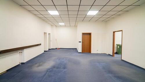 Foto - Ladenlokal mit schöner Fensterfront im Brücktorviertel