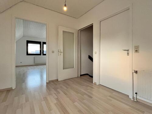 Foto - 2.5 Zimmer Dachgeschoßwohnung in Florstadt