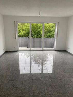 Foto - Helle 4-Zimmer-Wohnung mit großem Balkon
