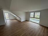 Foto - Erstbezug DG-Wohnung in Kupprichhausen: Modern, hell und mit traumhaftem Ausblick