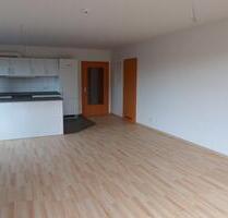 Gepflegte 3 Zimmerwohnung inkl. Tiefgaragenstellplatz - Sersheim