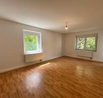 Helle 4-Zimmer-Wohnung mit Balkon in Ulm-Eselsberg Helle 4-Zimmer-Wohnung mit Balkon in Ulm-Eselsberg