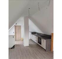 Attraktive 1-Zimmer-Dachgeschosswohnung in Weichering - Karlskron