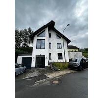 Olpe Oberveischede 2ZKB modern ruhig Terrasse Neubau Wärmepumpe