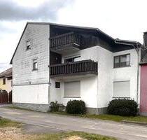 Wohn- und Geschäftshaus Zentrale Lage 7 Parkplätzen - Schillingen