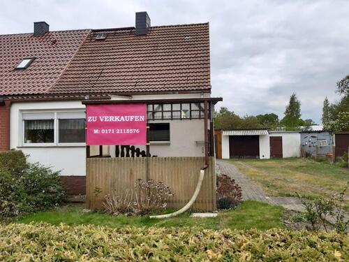 Foto - Doppelhaushälfte mit großem Grundstück, ohne Makler