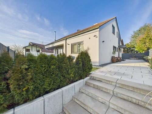 Foto - 6.5 Zimmer Einfamilienhaus zum Kaufen in Remseck am Neckar