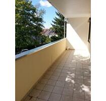 Sanierte, ruhige 3-Zi.-Wohnung in Top-Lage mit Balkon, TG - Nürnberg Gebersdorf