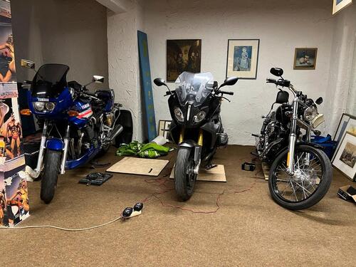 Foto - Unterstellplfatz für Motorrad - 30,00 EUR Miete,