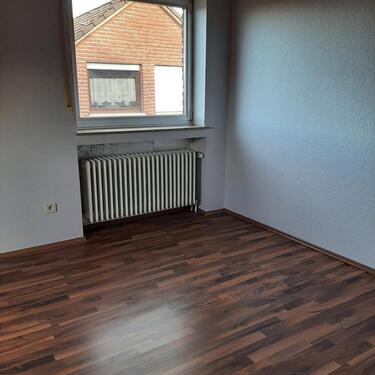 Foto - 2-Zimmer-Dachgeschosswohnung zu vermieten