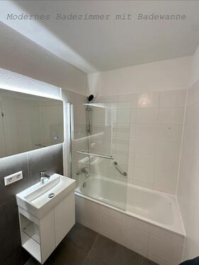 Foto - Neuwertige 2 Zimmerwohnung in Backnang mit neuer EBK und STPL