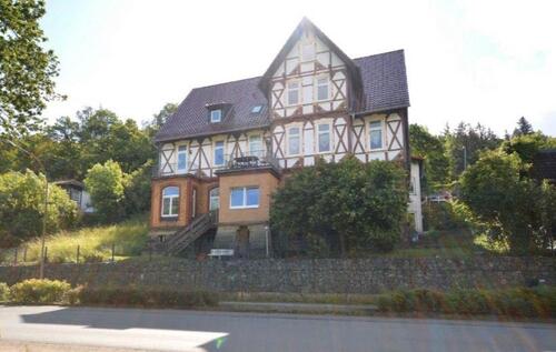 Foto - Stilvolle Altbauwohnung mit 2 Zimmern 70 m² Wolfshagen