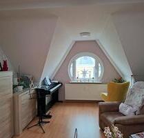 Gemütliche, top ausgestattete DG Wohnung mit Wohnküche (EBK) - Gera