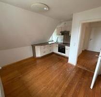 Wohnung 2ZiKüBad zu vermieten - 1.300,00 EUR Kaltmiete, in Altdorf (PLZ: 84032)