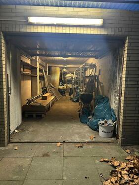 Foto - Große Garage zu vermieten - ideal als Lagerfläche für Unternehmen