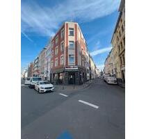 Wohn- und Geschäftshaus direkt am Friesenwall - Köln Innenstadt