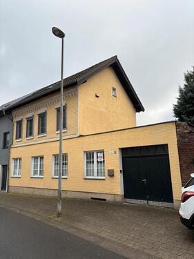 Foto - Modernisiertes Einfamilienhaus mit großem Grundstück