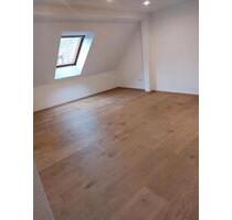 Dachwohnung zuvermieten 4-5zim. in Kleinwallstadt hofstetten - Großwallstadt