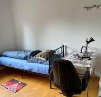 WG in Detmold für KURZENZEIT ( In der nähe vom KLINIKUM LIPPE)