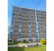 Sanierungsbedürftige 3,5 - Zimmer-Wohnung mit Ausblick ins Grüne - Düsseldorf Stadtbezirk 9