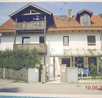 1 Zimmer Apartment - 650,00&nbsp;EUR Kaltmiete, ca.&nbsp; 30,00&nbsp;m&sup2; in Feldkirchen (PLZ: 85622)