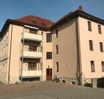 Familiengerechte 3-R-Whg. mit Balkon + Wohnküche! Einbauküche möglich - Heidenau