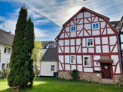 Foto - 5 Zimmer Maisonettenwohnung in Helsa