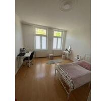 Möbliertes Studio-Apartment | 1. OG | Wandsbek Markt | ab Juli - Hamburg
