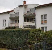 Helle 3-Zimmer-DG-Perle mit sonnigem Balkon in Büttelborn-Worf.