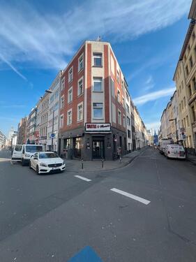 Foto - Mehrfamilienhaus, Wohnhaus in Köln zum Kaufen