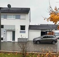 Doppelhaushälfte in Großmehring 5 Zimmer