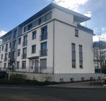 4-Zimmer Wohnung mit Balkon, EBK, 2 Stellplätze in Köln-Kalk