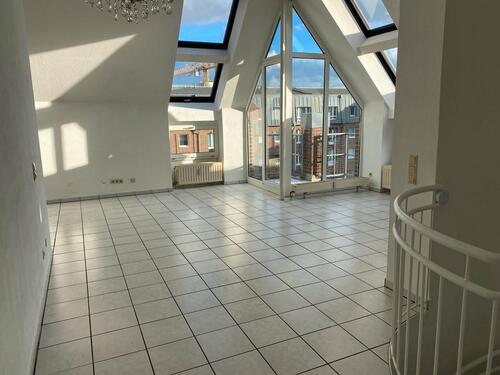 Foto - 2 Zimmer Dachgeschoßwohnung in Köln