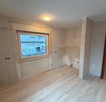 Ruhige, kleine 2 Zimmer-Wohnung. Bezug nach Renovierung! - Laubach