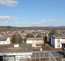 Schöne 2ZKBB mit Fernblick zum Feldberg *ohneMakler* - Wiesbaden Bierstadt