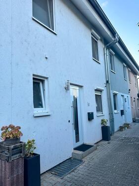 Foto - Energieeffizientes A- Reihenmittelhaus in Worms-Heppenheim